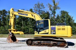 2020 Komatsu PC210LC-11 Excavator 2083-AJ