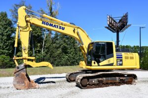 2020 Komatsu PC210LC-11 Excavator 2083-AJ