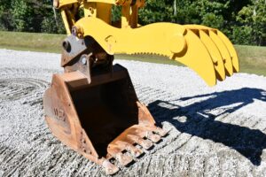 2020 Komatsu PC210LC-11 Excavator 2083-AJ