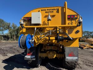 2023 Deere 260P-TIER Water Truck 2090-BT 2023 Deere 260P-TIER Water Truck 2090-BT