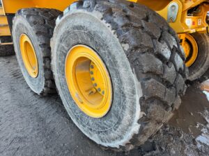 2023 Deere 260P-TIER Water Truck 2090-BT 2023 Deere 260P-TIER Water Truck 2090-BT