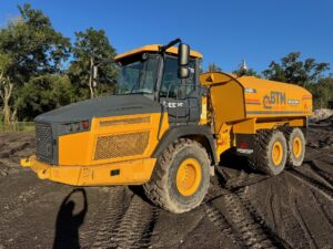2023 Deere 260P-TIER Water Truck 2090-BT 2023 Deere 260P-TIER Water Truck 2090-BT