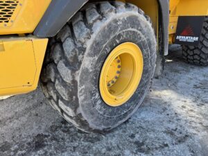 2023 Deere 260E Water Truck 2091-BT 2023 Deere 260E Water Truck 2091-BT