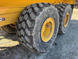 2023 Deere 260E Water Truck 2091-BT 2023 Deere 260E Water Truck 2091-BT