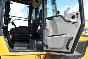 2019 Komatsu WA270-8 Loader 2058-BB 2019 Komatsu WA270-8 Loader 2058-BB