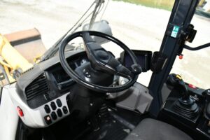 2019 Komatsu WA270-8 Loader 2058-BB 2019 Komatsu WA270-8 Loader 2058-BB