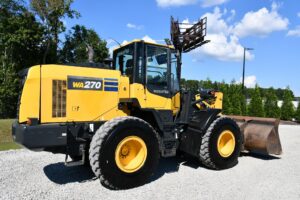 2019 Komatsu WA270-8 Loader 2058-BB 2019 Komatsu WA270-8 Loader 2058-BB