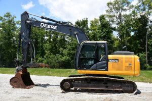 2020 Deere 180G LC Excavator 2074-BT