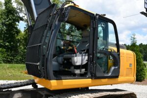 2020 Deere 180G LC Excavator 2074-BT