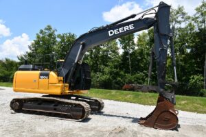 2020 Deere 180G LC Excavator 2074-BT