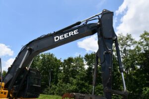 2020 Deere 180G LC Excavator 2074-BT