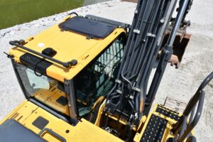 2020 Deere 180G LC Excavator 2074-BT