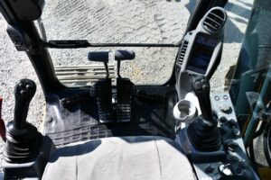 2022 Deere 210GLC Excavator 2068-BT 2022 Deere 210GLC Excavator 2068-BT