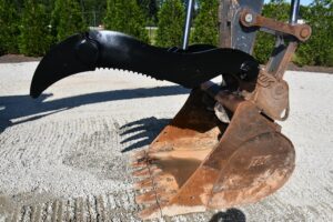 2022 Deere 210GLC Excavator 2068-BT 2022 Deere 210GLC Excavator 2068-BT