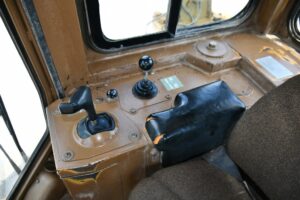 1992 Cat D5H Dozer 2081-AJ