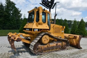 1992 Cat D5H Dozer 2081-AJ