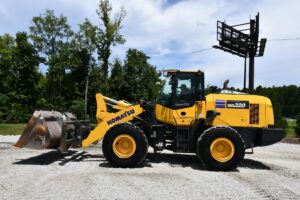 2022 Komatsu WA320-8 Wheel Loader 2100-BT