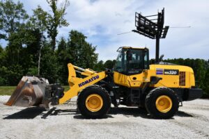 2022 Komatsu WA320-8 Wheel Loader 2100-BT