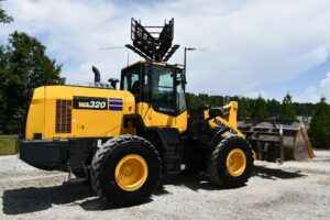 2022 Komatsu WA320-8 Wheel Loader 2100-BT