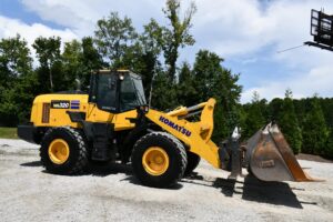 2022 Komatsu WA320-8 Wheel Loader 2100-BT