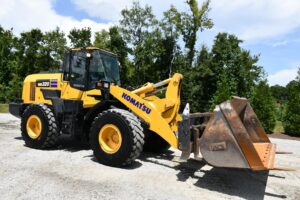 2022 Komatsu WA320-8 Wheel Loader 2100-BT