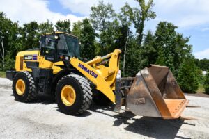 2022 Komatsu WA320-8 Wheel Loader 2100-BT