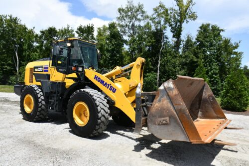 2022 Komatsu WA320-8 Wheel Loader 2100-BT