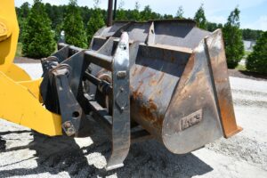2022 Komatsu WA320-8 Wheel Loader 2100-BT