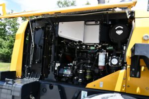 2022 Komatsu WA320-8 Wheel Loader 2100-BT