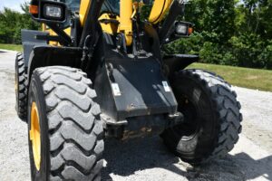 2022 Komatsu WA320-8 Wheel Loader 2100-BT
