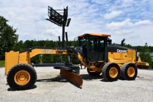 2018 Deere 672G Grader 2079-TU 2018 Deere 672G Grader 2079-TU