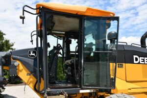 2018 Deere 672G Grader 2079-TU 2018 Deere 672G Grader 2079-TU