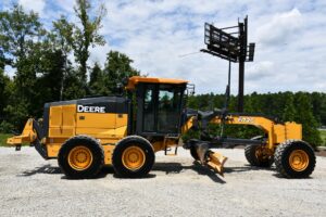 2018 Deere 672G Grader 2079-TU 2018 Deere 672G Grader 2079-TU