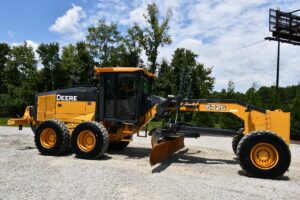 2018 Deere 672G Grader 2079-TU 2018 Deere 672G Grader 2079-TU