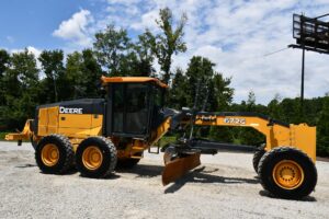 2018 Deere 672G Grader 2079-TU 2018 Deere 672G Grader 2079-TU