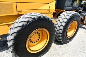 2018 Deere 672G Grader 2079-TU 2018 Deere 672G Grader 2079-TU