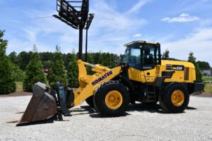 2021 Komatsu WA320-8 Wheel Loader 2101-BT