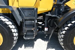 2021 Komatsu WA320-8 Wheel Loader 2101-BT