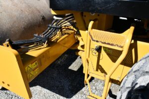 2020 Cat CS56B Roller 2137-BT 2020 Cat CS56B Roller 2137-BT