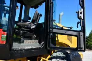2020 Cat CS56B Roller 2137-BT 2020 Cat CS56B Roller 2137-BT