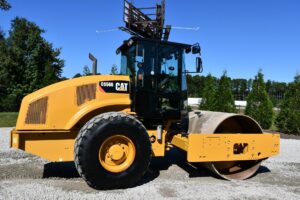 2020 Cat CS56B Roller 2137-BT 2020 Cat CS56B Roller 2137-BT
