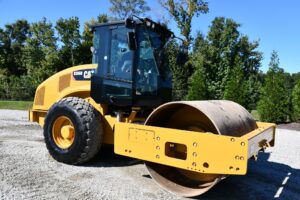 2020 Cat CS56B Roller 2137-BT 2020 Cat CS56B Roller 2137-BT