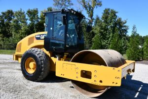2020 Cat CS56B Roller 2137-BT 2020 Cat CS56B Roller 2137-BT