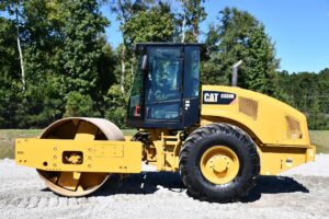2020 Cat CS56B Roller 2138-BT 2020 Cat CS56B Roller 2138-BT