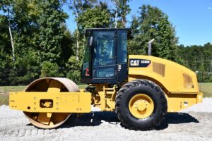 2020 Cat CS56B Roller 2138-BT 2020 Cat CS56B Roller 2138-BT