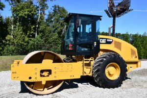 2020 Cat CS56B Roller 2138-BT 2020 Cat CS56B Roller 2138-BT
