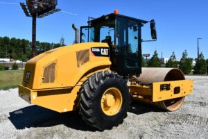 2020 Cat CS56B Roller 2138-BT 2020 Cat CS56B Roller 2138-BT