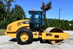 2020 Cat CS56B Roller 2138-BT 2020 Cat CS56B Roller 2138-BT